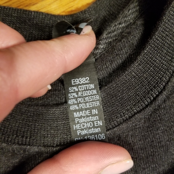 5/$20** “Dolly made me do it!" Sweatshirt - Picture 4 of 8